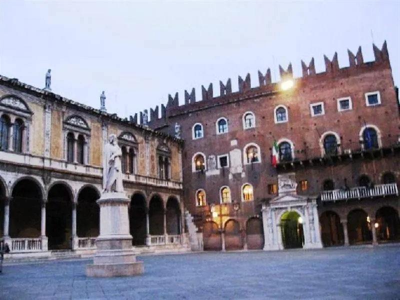 Hotel Mastino Verona Italy